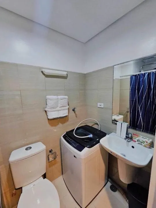 Aj'S Staycation At Shore Moa Manila Philippines