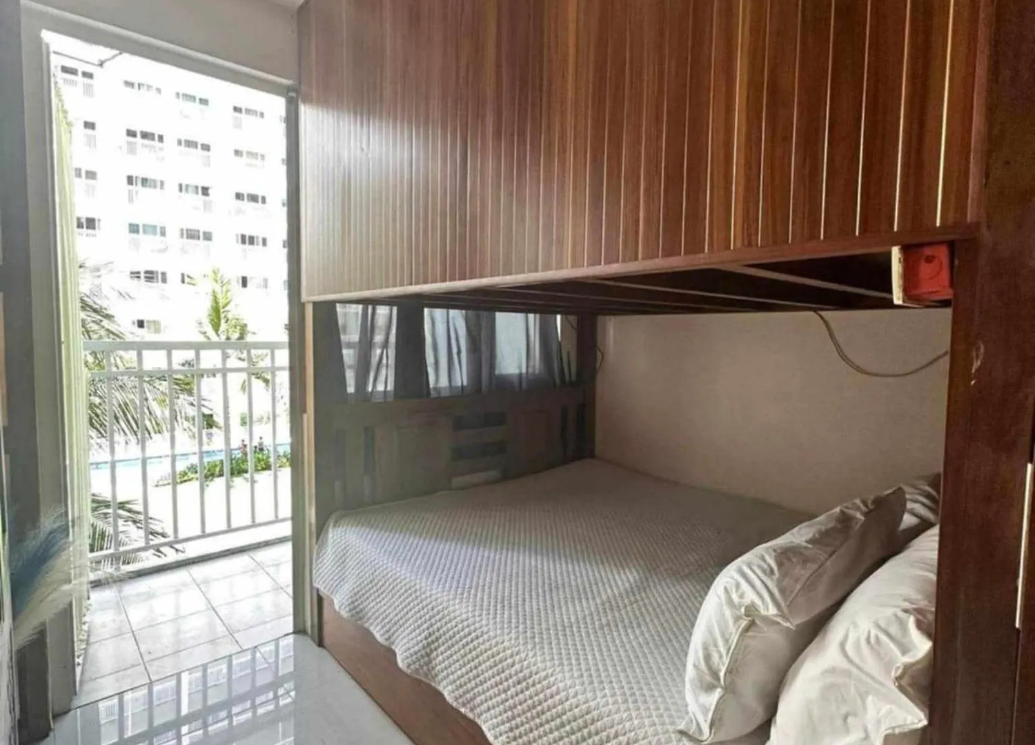 Aj'S Staycation At Shore Moa Manila